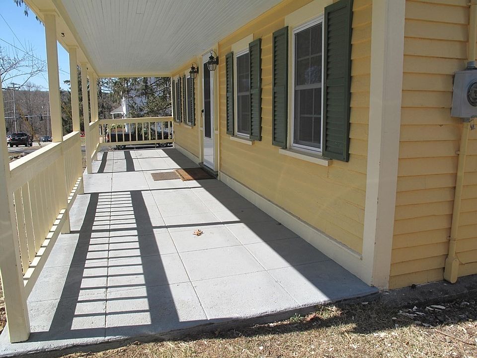 36 Millbury St, Grafton, MA 01519 Zillow