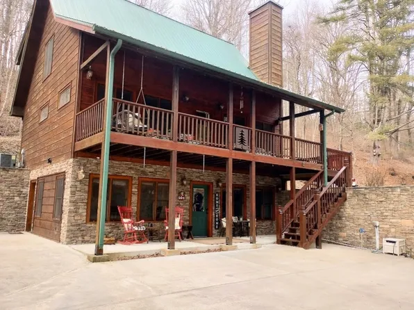 71 Peek And Peak Lane, Scaly Mountain, NC 28775