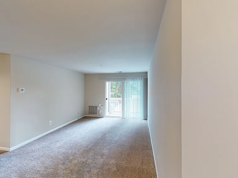 Canterbury Apartments — Photo 93