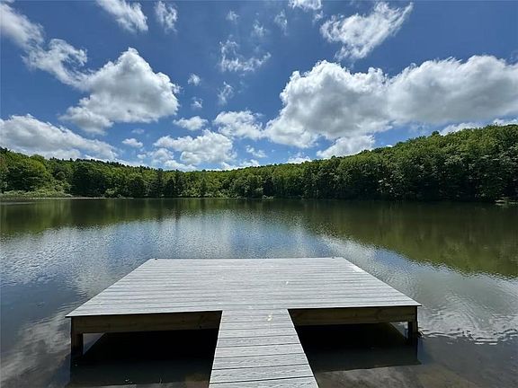 2nd image of 1737 Tupper Hill Rd