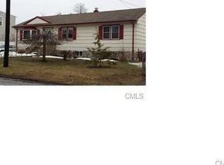 65 Voight Ave, Bridgeport, CT 06606