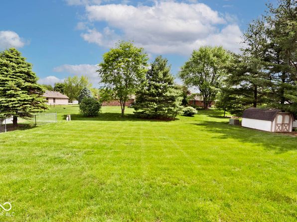 551 Windward Ln, Plainfield, IN 46168