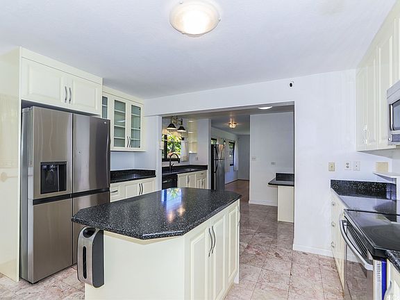 5th image of 94-489 Mulehu St