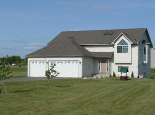985 168th St, Hammond, WI 54015