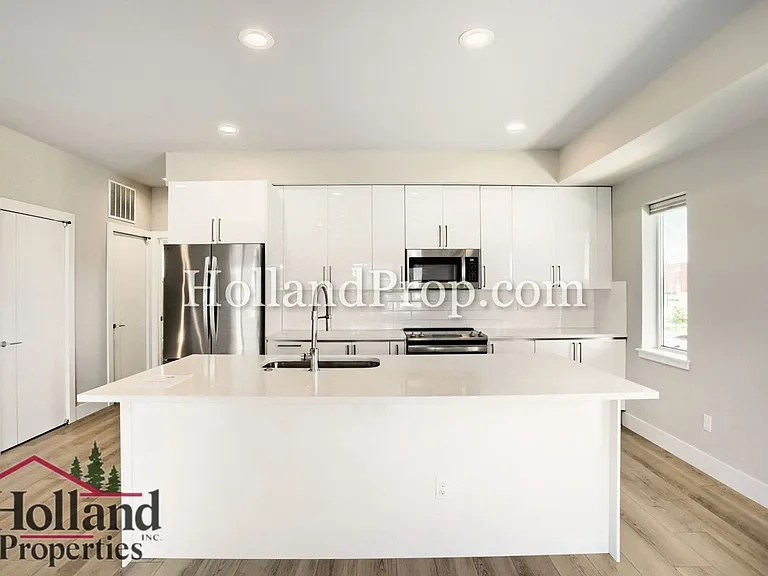 7450 SE Lago St — Photo 10