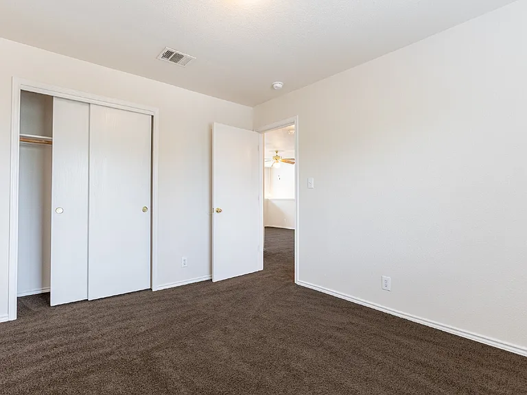 5507 Christina Path — Photo 31