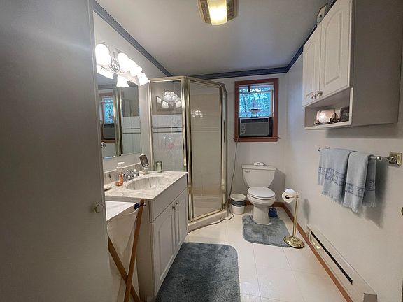 3rd image of 11838 Baric Dr