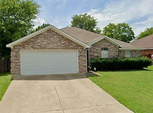 7321 Briarwyck Ct, Fort Worth, TX 76137