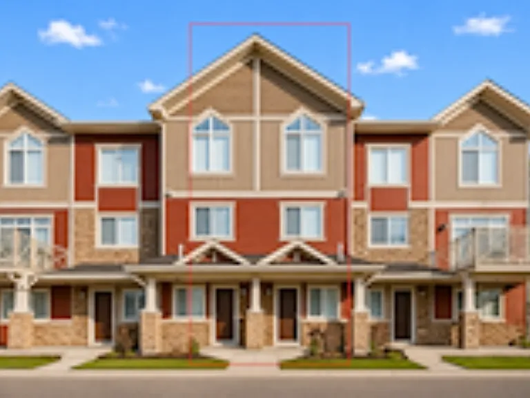 119 Skyview Ranch Mnr NE — Photo 1
