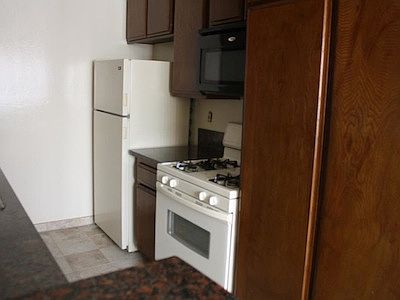 4th image of 1310 Barry Ave APT 106