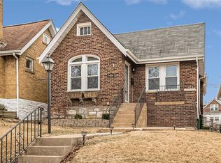 5466 Pernod Ave, Saint Louis, MO