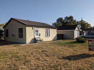 801 E Philip Ave, North Platte, NE 69101