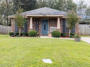 9643 Magnolia Cove Ct, Semmes, AL 36575