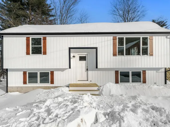 40 Hillside Avenue, Derry, NH 03038