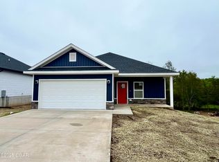 242 Fair Rd, Goodman, MO 64843