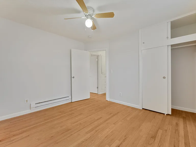 821 N Stafford St — Photo 13