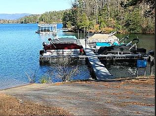 218 Bay View Dr, Salem, SC 29676