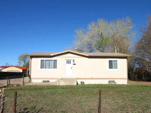 1213 23rd Ln, Pueblo, CO 81006