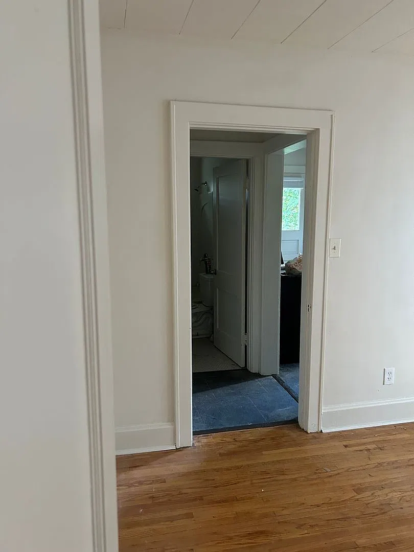 2046 Highland Ave — Photo 3