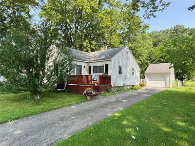 26 Chestnut Ridge Rd, Rochester, NY, 14624