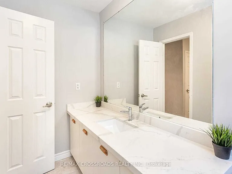 5041 Rundle Ct — Photo 19