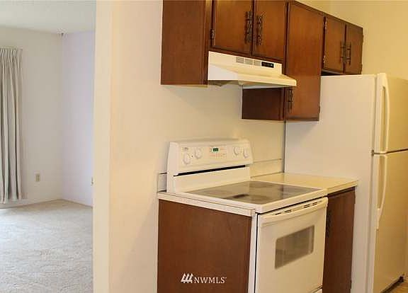 5th image of 19411 56th Ave W APT 219