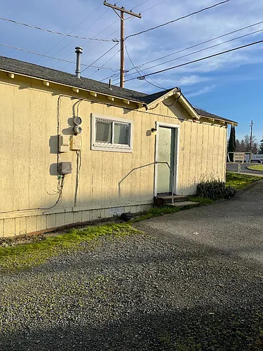 Studio, 1.0 bath, $895 Photo 1