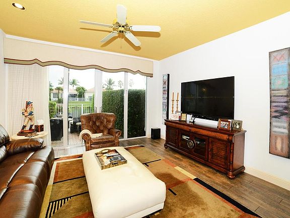 Home For Sale In Boca Grove