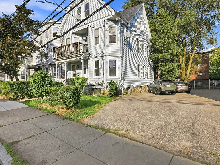 147 Murdock St #1 — Photo 33