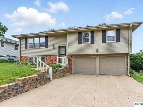 14936 L St, Omaha, NE 68137