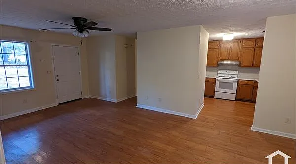 530 Cowan Rd — Photo 5