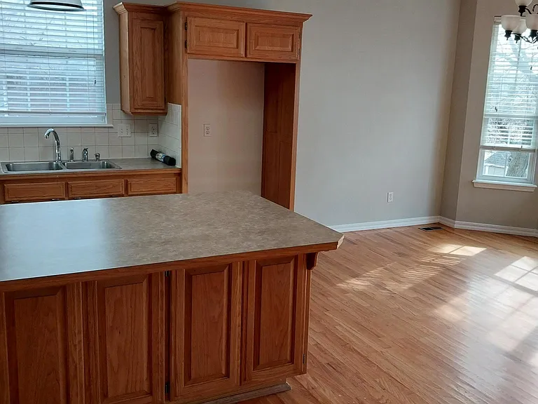 4200 W Cherokee Rd — Photo 6