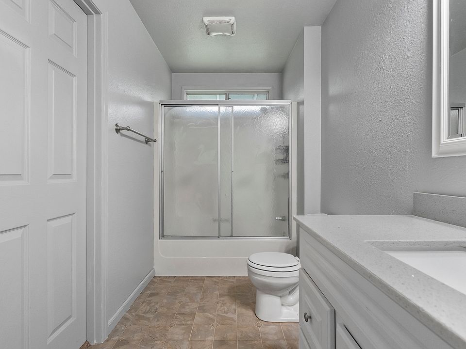 1st image of 127 Kerby St