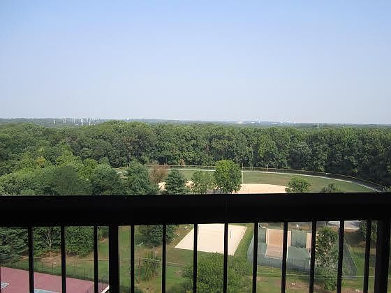 3rd image of 7401 Westlake Ter APT 1606
