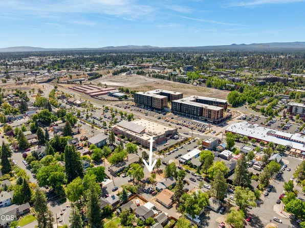 Lava Rd, Bend, OR 97703