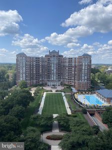 5809 Nicholson Ln APT 212, North Bethesda, MD, 20852