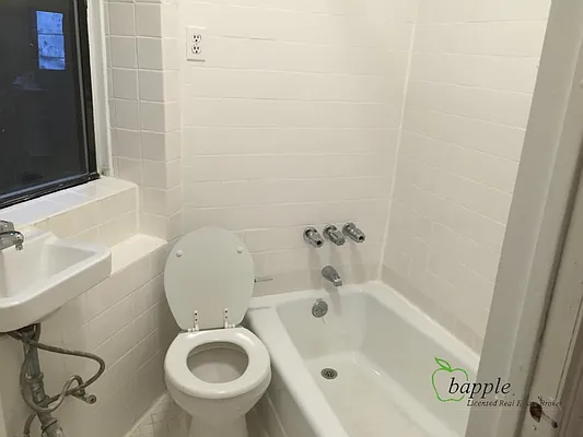 Rented by Bapple | media 22