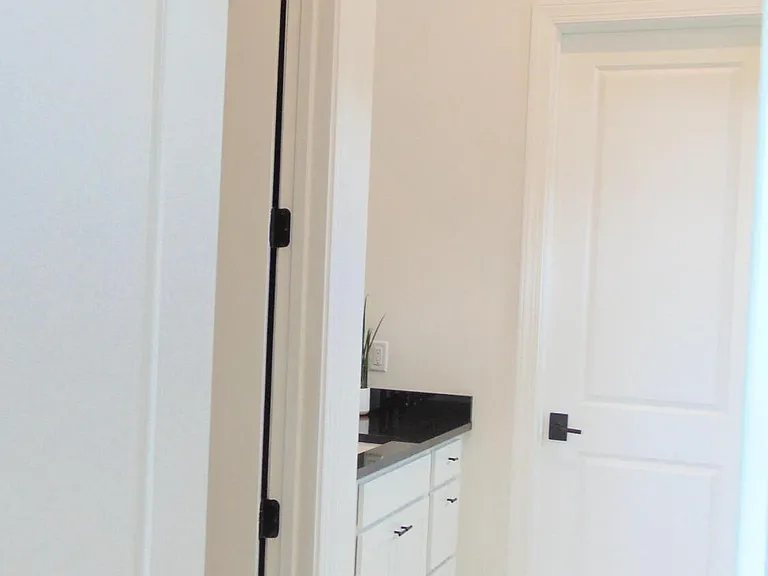 10195 SW Latium Way — Photo 24