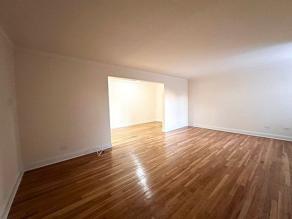 2nd image of 8675 Midland Pkwy APT 5T