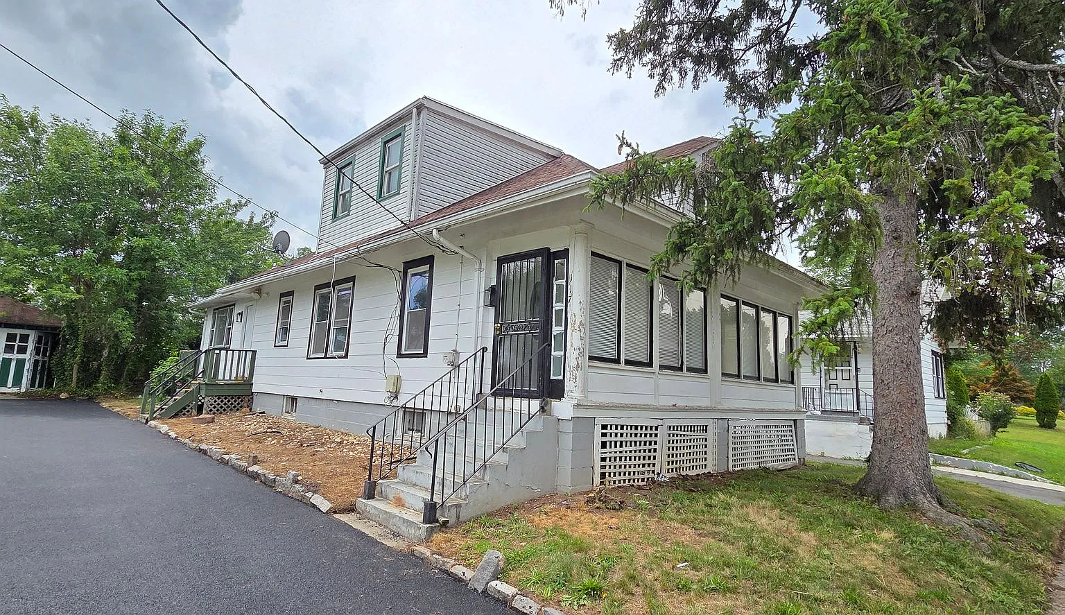 "Spacious 5BR Home Near TCNJ Large Yard & Flexible Living!" — Photo 1