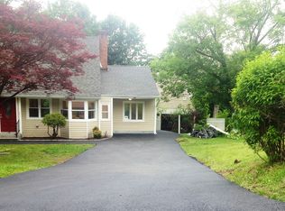 139 Rita Dr, Cortlandt Manor, NY 10567
