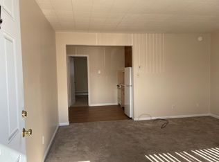 46 S 14th St APT 4, Quakertown, PA 18951