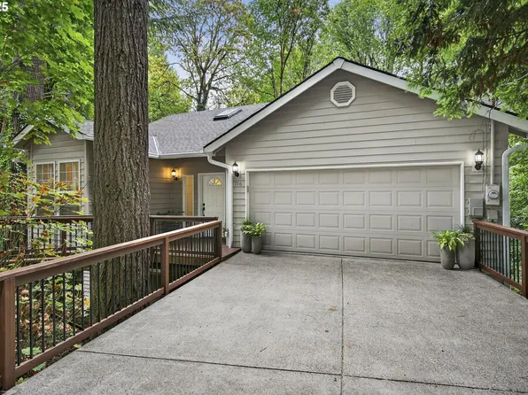 736 SW Burlingame Ter, Portland, OR 97239
