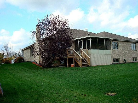 3rd image of 14163 Creek Crossing Dr