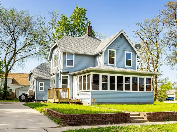 1342 Harrison Ave, Des Moines, IA 50314