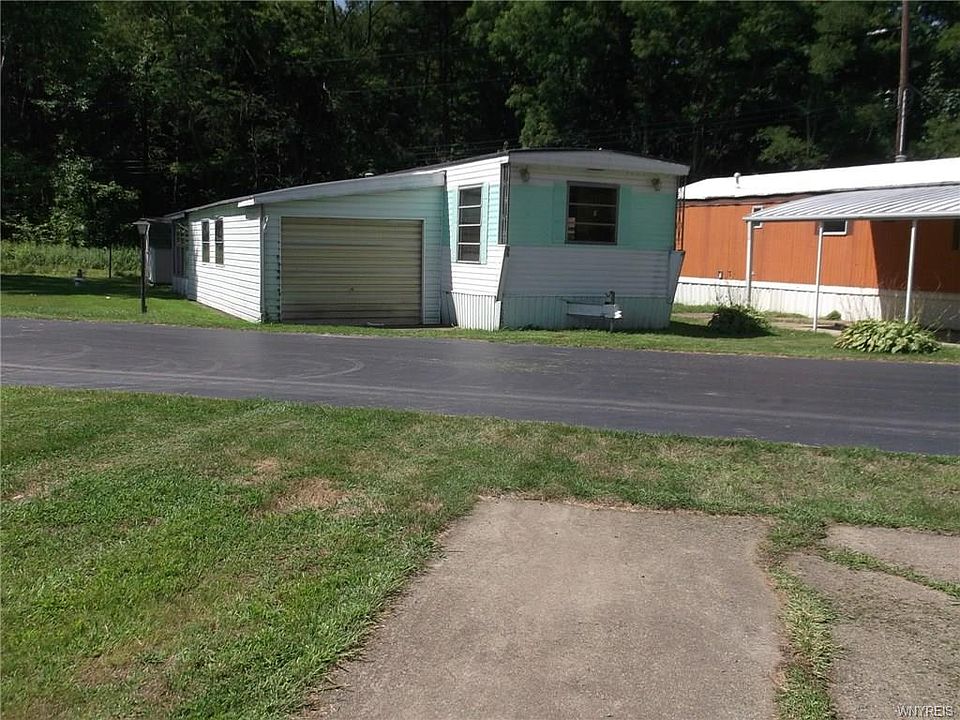1st image of 55 Andrus Cir
