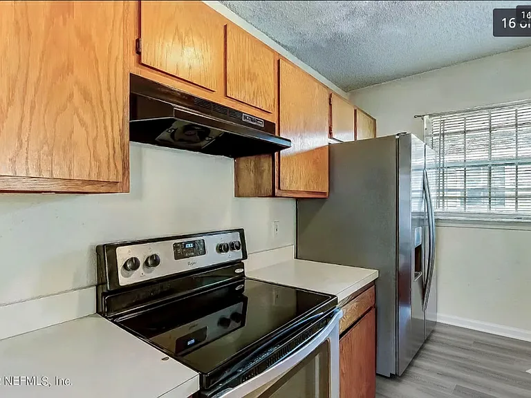 345 Belfort St — Photo 8
