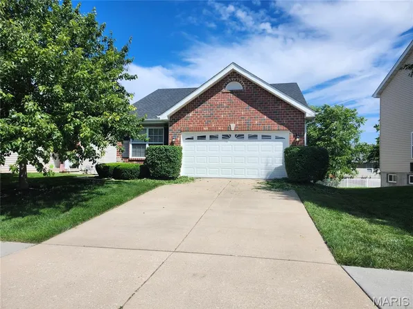 127 Granite Way, Wentzville, MO 63385