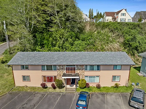 716 N Scammel St #4 Photo 1 716 N Scammel St #4 Photo 1