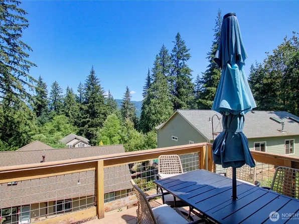 3 Sweetclover Circle, Bellingham, WA 98229